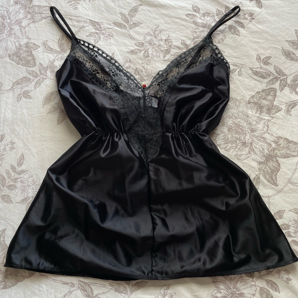 VTG 90s Black Lace Satin Rosette Cinched Waist Babydoll Top‎ Whimsigoth Medium